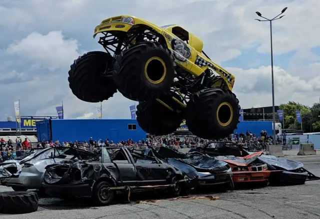 PS-starke Monster Trucks aus den USA mit über 1.000 PS | Foto: Monster Truck Show „Chaos Xtreme“