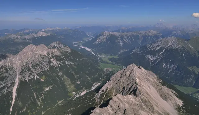 Vortrag von Peter Nasemann: "Der Lech im Gebirge - geologische Besonderheiten". | Foto: Nasemann