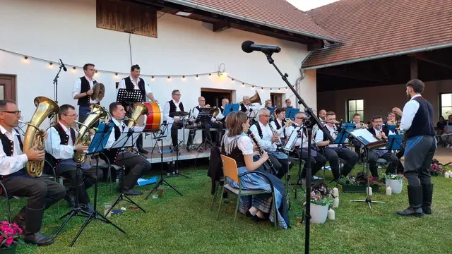 Ausschnitte des Open Air Konzertes von 2025: | Foto: Benedikt Gollatz