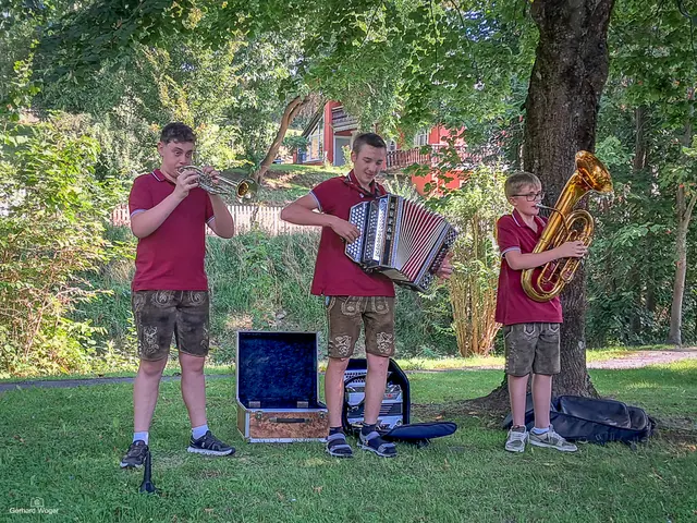 Das junge Trio " Frischer Wind" eröffnet heuer die Konzertsaison am 05. Juli!