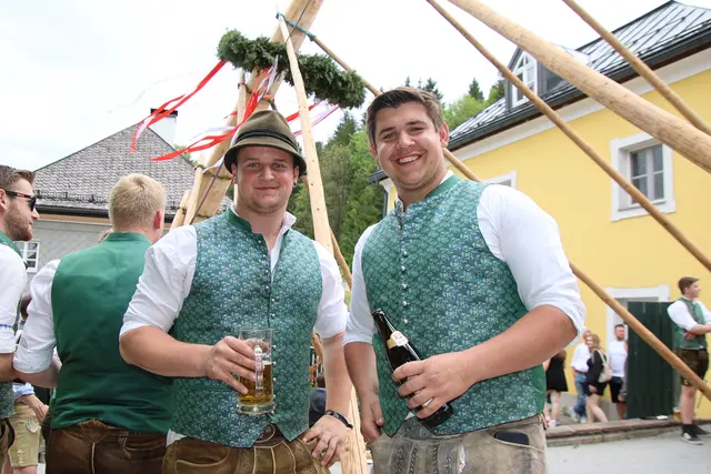 Landjugend-Obmann Andi Hofer und Lenz Lindinger.