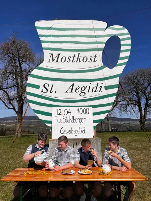Die Landjugend St. Aegidi freut sich auf zahlreiche Besucher bei ihrer Mostkost. | Foto: LJ St. Aegidi
