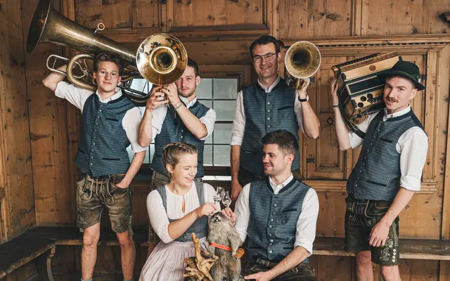 Die Panzlmusig gestaltet in Zams einen musikalischen Vormittag. | Foto: Panzlmusig