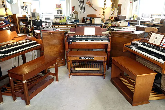 Die Sonderausstellung stellt auch weitere Erfindungen von Laurens Hammond aus. | Foto: Eboardmuseum