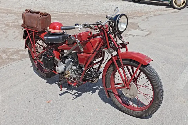 Die Oldtimer-Tage erzählen Mobilitätsgeschichte. | Foto: Smarterpix/mblach
