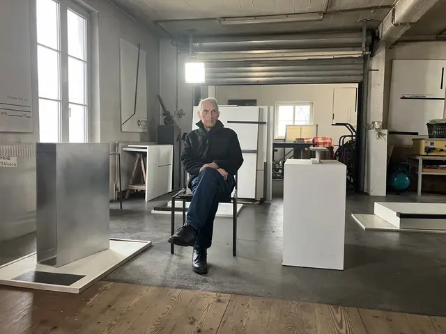 Sepp Auerzählt seit den 1970er-Jahren zu den prägenden Persönlichkeiten der österreichischen Skulptur.  | Foto: Genoveva Rückert