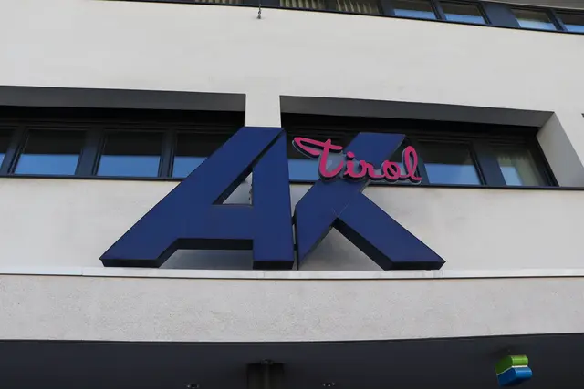 Die AK bietet Hilfestellung in schwierigen Lebenssituationen.  | Foto: AK Tirol/Archiv