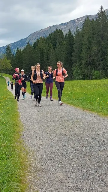 Die Trailrunning Ladies Days richten sich gezielt an Frauen, die die Berge erobern wollen.  | Foto: Trailrunning Ladies Days