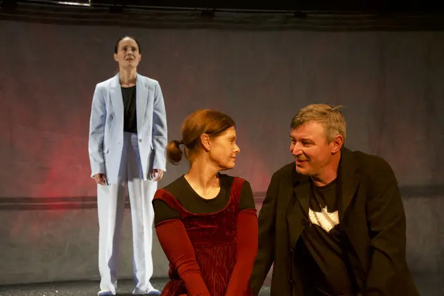 „Bei fünf Grad schmilzt kein Herz“ im Westbahntheater | Foto: © Sara Hochgruber