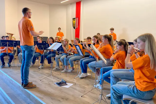 Die Jungmusiker des Musikvereins Bad Leonfelden laden am Sonntag, 31. Mai 2026, zu einer Matinee ins Haus am Ring. | Foto: Andrea Dumphart