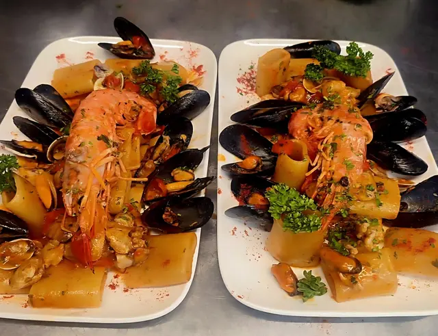 Paccheri allo Scoglio - Fruti di mare