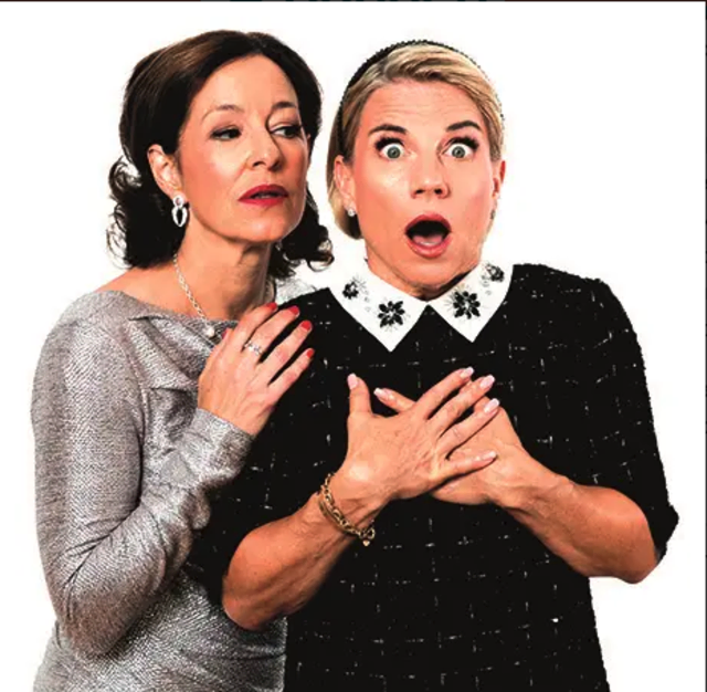 „Gerüchte … Gerüchte“ mit Julia Cencig und Kristina Sprenger im Stadttheater Berndorf. | Foto: Andreas Tischler