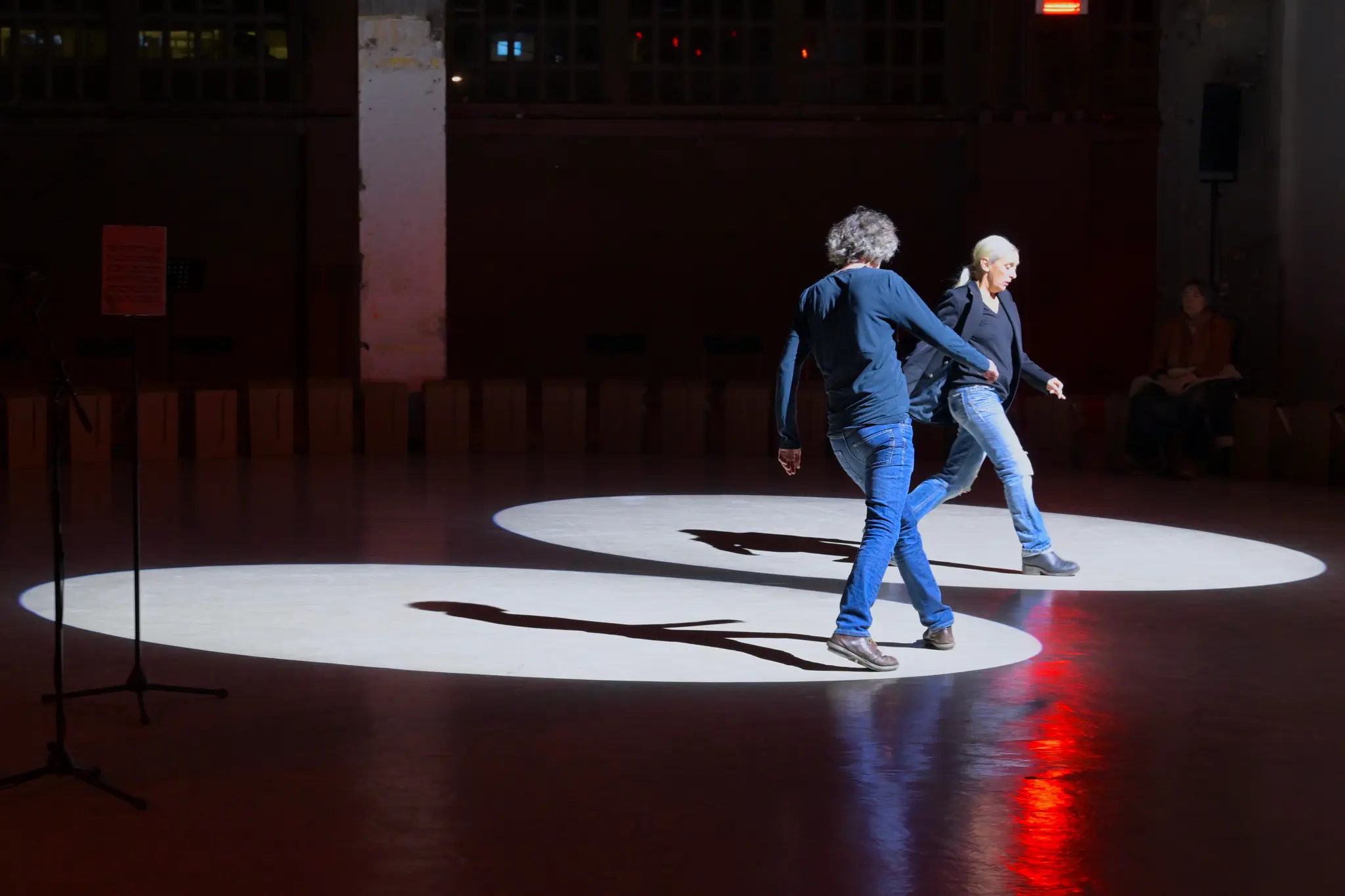 Rabih Mroué, Anne Teresa De Keersmaeker / Rosas (DE/LB & BE) A little bit of the moon
