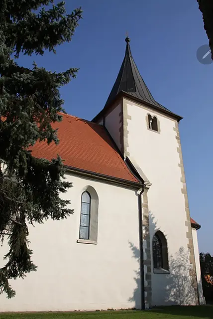 Symbol-Foto Archiv MeinBezirk/ Das Pfarrfest in Rabenstein lädt zu einem gemütlichen Wochenende mit gutem Essen, Getränken und geselligem Beisammensein rund um die Pfarrkirche ein. Ein Fest für die ganze Familie und alle, die Gemeinschaft erleben möchten. | Foto: Stift Klosterneuburg 