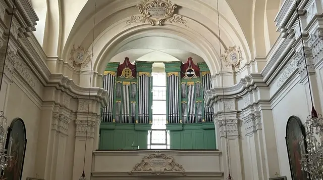 Violine und Orgel stehen beim Sommerkonzert in der Prandtauerkirche im Mittelpunkt. Julian Walder und Stefan Haidinger gestalten gemeinsam ein stimmungsvolles Konzert bei freiem Eintritt | Foto: Elmo Bischoff