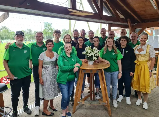 Drei Tage voller Fußball, Livemusik und Unterhaltung: Die Pottenbrunner Sporttage feiern das 100-jährige Bestehen des SKVG Geberit Pottenbrunn mit Turnieren, Festakt und großem Feuerwerk | Foto: Cornelia Strobl