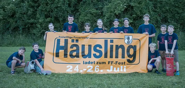 Kinder der Feuerwehrjugend und Kinderfeuerwehr Häusling (v.l. Elias Leopoldinger, Samuel Traxler, Marie Leopoldinger, Niclas Diernegger, Barbara Steurer, Wilma Hauptmann, Emilia Diernegger, Emma Gleiß, Benjamin Seiberl, Manuel Seiberl, Oliver Gleiß und Julian Steurer) | Foto: FF-Häusling