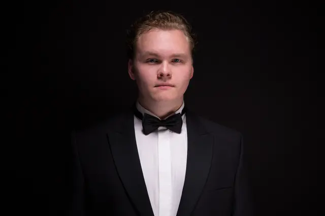 Alexander Grassauer gehört zu den vielversprechendsten jungen Bassbaritonen Österreichs. | Foto:  Taro Morikawa