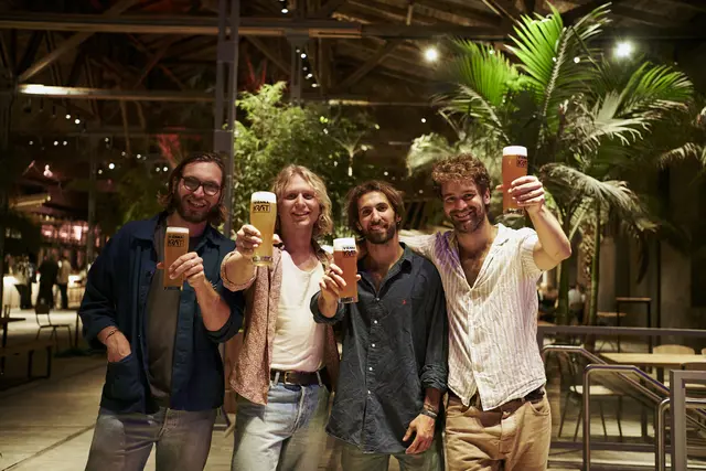 Im Gleisgarten wird auf die Bierkultur angestoßen. | Foto: Gleisgarten