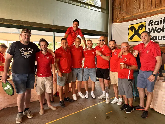 Beste Stimmung und zahlreiche Besucherinnen und Besucher beim Kirtag des SC-Mariasdorf | Foto: Lisa Stöckl