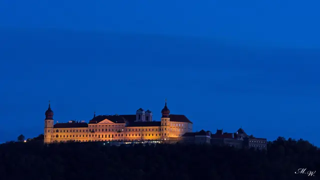 Das Stift Göttweig ist das große Ziel der Fußwallfahrt.  | Foto: Manfred Wiesinger