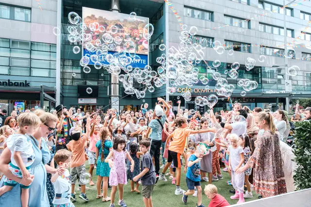 Besonders für Kinder hält das Landstraßenfest einige Attraktionen bereit, die über das nahende Ferienende hinwegtrösten. | Foto: Sunla Mahn/Wien Mitte The Mall