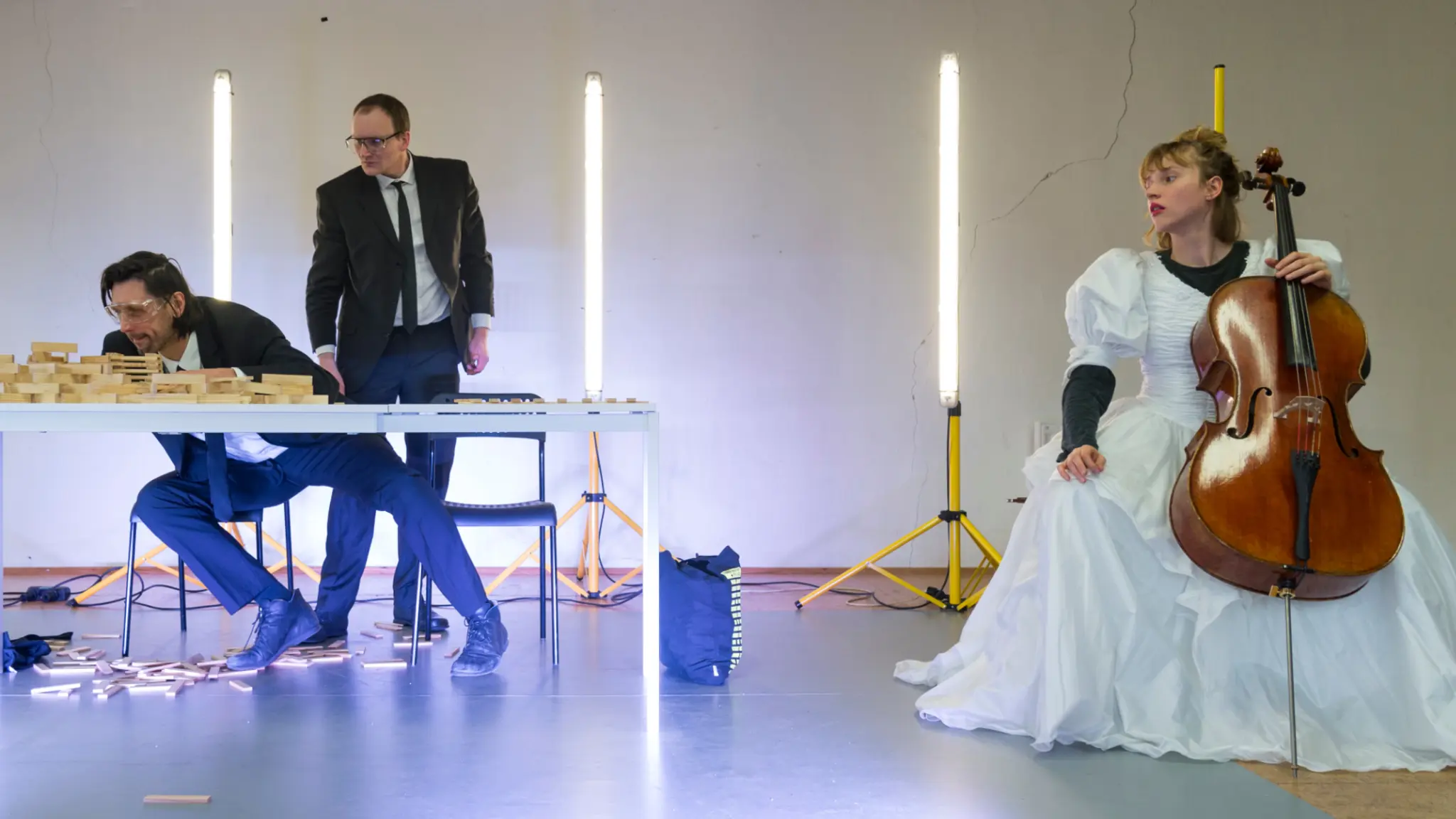 JUNGES THEATER FLORIDSDORF / Bis eine*r heult / 4-12 Jahre
