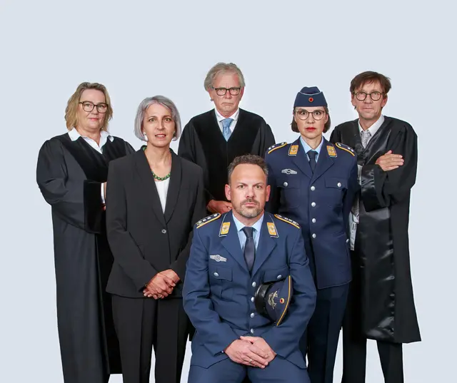 Schuldig oder unschuldig? Bei Ferdinand von Schirachs TERROR entscheidet am 20. September in der Stadtbühne das Publikum über das Urteil. | Foto: bildkreis.at