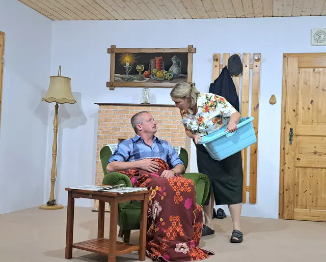 Bei „Nix mit Trix“ wird auf der Bühne ordentlich getrickst, gelacht und für so manche Überraschung gesorgt. | Foto: Theatergruppe Nebelberg