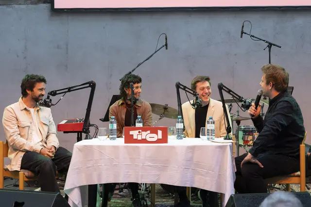 Die zweite Staffel des Kulturpodcasts RUPTUR steht in den Startlöchern – Sie können live und kostenlos dabei sein! | Foto: Lebensraum Tirol Holding