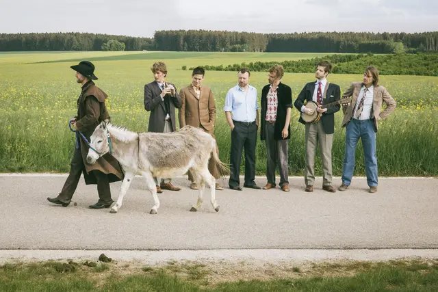 Pam Pam Ida bringen am 7. November erstmals ihren eigenwilligen Dialektpop zwischen Indie, Folk und musikalischem Abenteuergeist in die Stadtbühne Imst. | Foto: SonjaHerpich