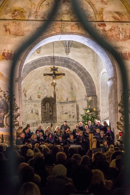 MGVfRAU Adventkonzert 2018 mit den Jungen Oberkurzheimern - Wir wünschen allen Frohe Feiertage und ein GUTES NEUES JAHR 2018 - www.mgvfrau.at | Foto: ©mgvfrau.at