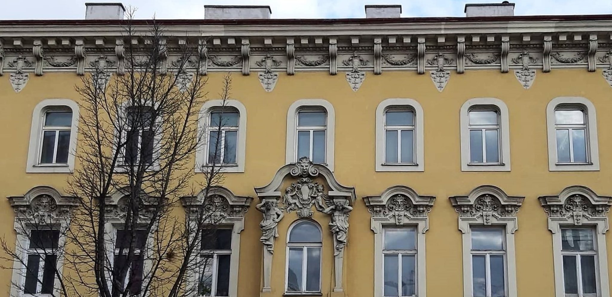 Schöne alte Hausfassade