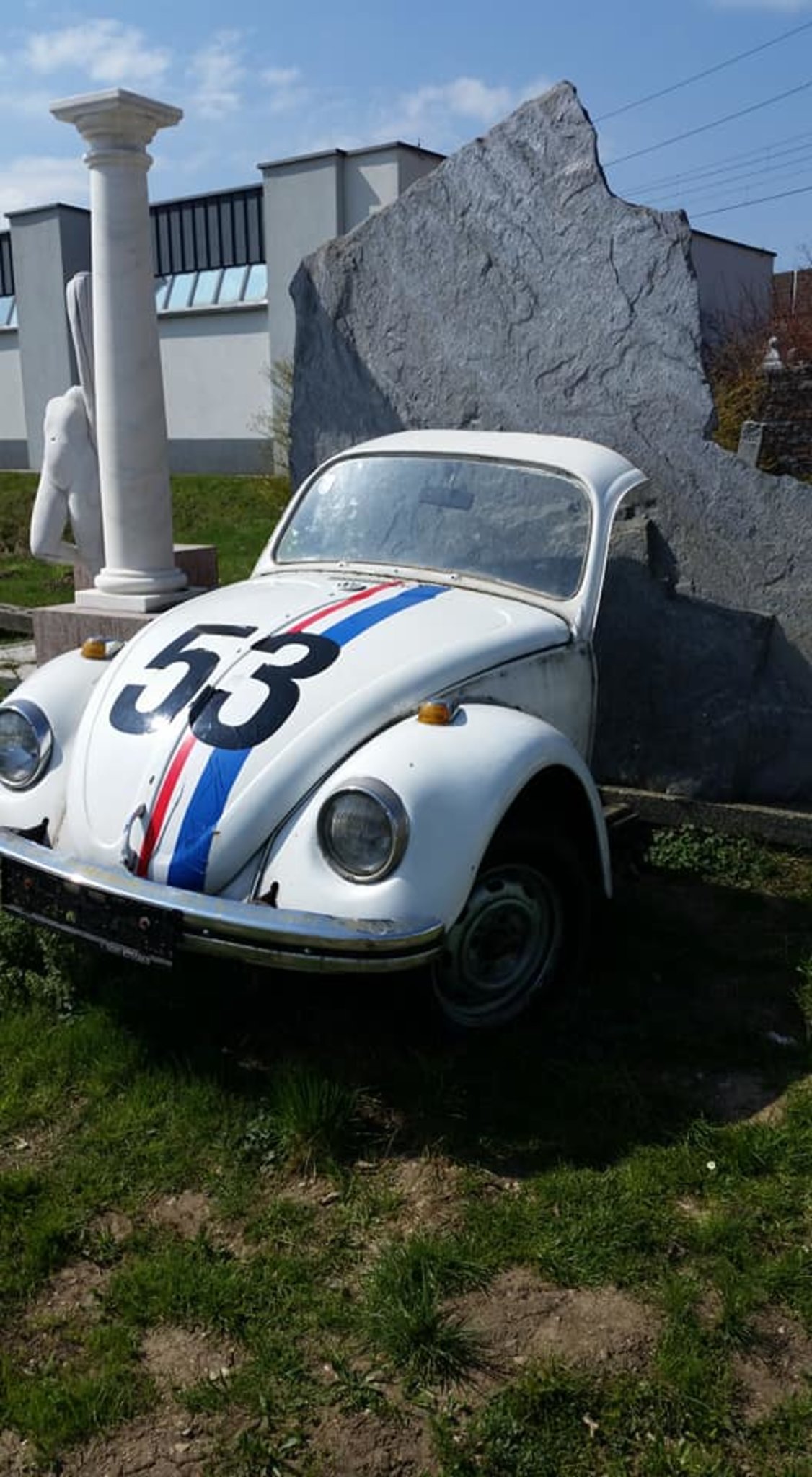Da steht er nun HERBIE der FILMHELD von 1968 1974 1977 DER TOLLE KÄFER in SALZBURG Foto