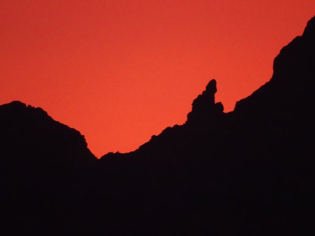 Abendrot über der Frau Hitt
am 25.Juli, 21:00 Uhr.
 | Foto: Ursula Painer