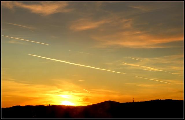 Heute Abend.         Blick  vom Wiener AKH Ebene 18