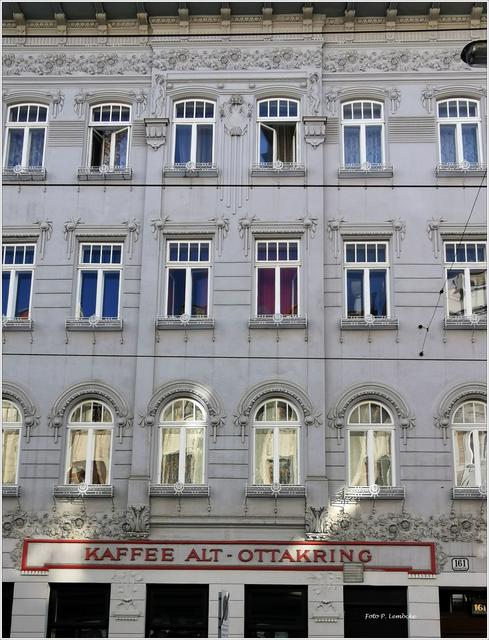 Das Kaffeehaus stand lange Zeit leer. Jetzt sieht es so aus, als würde es bald wieder in Betrieb gehen.