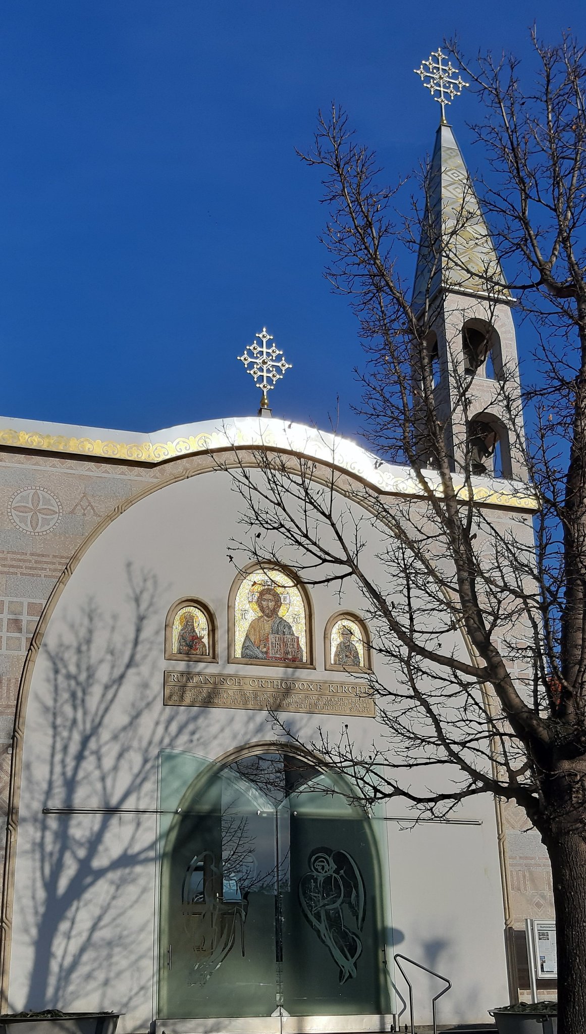 Die rumänischorthodoxe Kirche, auch am Simmeringer Platz, gestern