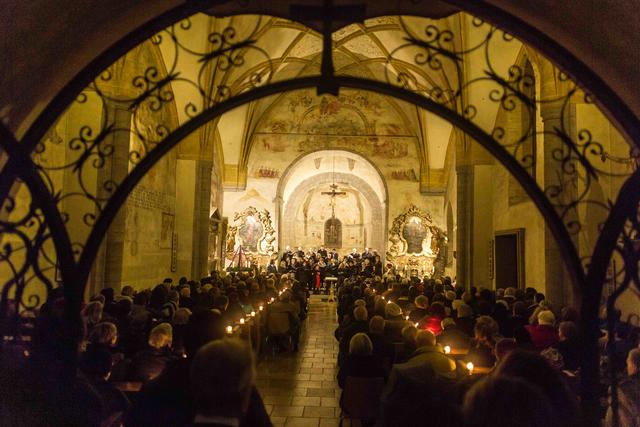 MGVfRAU „Adventsingen“ mit den „Jungen Oberkurzheimern“ in Knittelfeld Friedhofskirche am 22.12.2019 - MGVfRAU – Männergesangverein 1860 und Frauenchor Knittelfeld | Foto: mgvfrau-knittelfeld.at