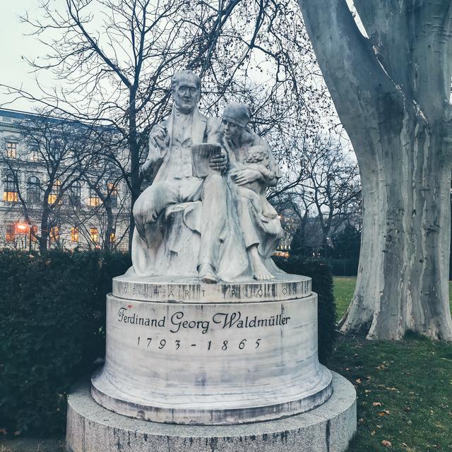 Ferdinand Georg Waldmüller war einer der bedeutendsten österreichischen Maler in der Biedermeierzeit. Er wurde 1793 in Wien geboren und starb 1865 in Mödling. Im Rathaus Park ist eine Statue von ihm zu finden. | Foto: Lreis