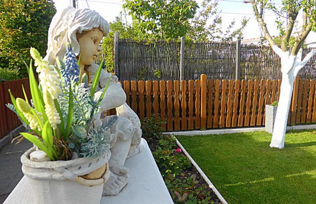 Liebe Grüße aus meinem Garten © by Gerhard Singer