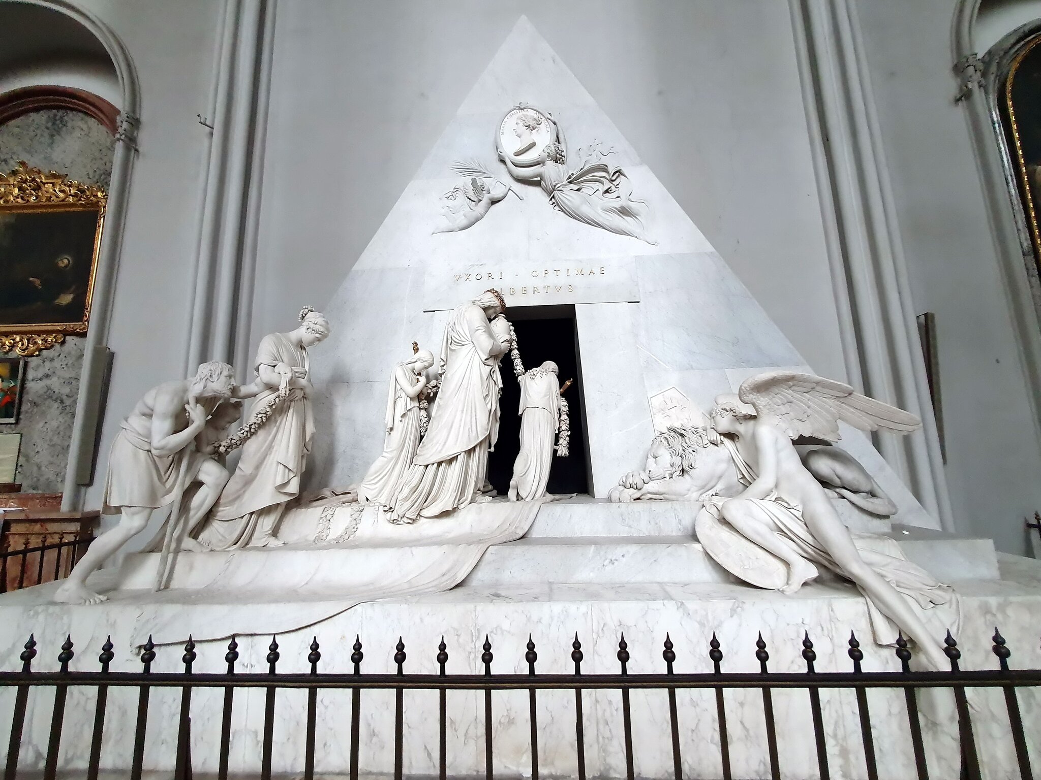 CanovaDenkmal Augustinerkirche. Ein Hauptwerk von Antonio Canova