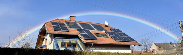 Aber herrlich ausgesehen hat er Regenbogen, der hier in Ternitz entdeckt wurde, auf jeden Fall. | Foto: Santrucek