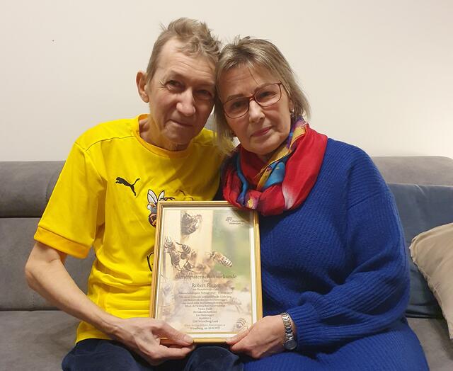 Bienenpatenschaft bei Honigerlebnis Leo Hinteregger 2023  | Foto: Robert Rieger Photography 