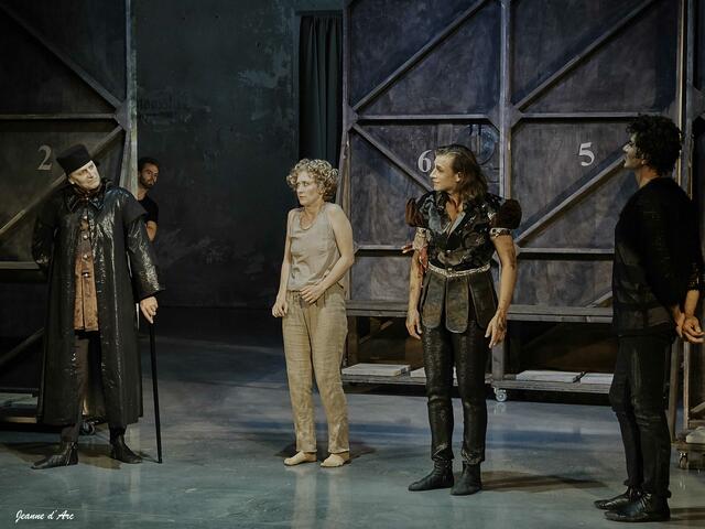 sirene Operntheater 2018: Jeanne und Gilles. Kammeroper von Kristine Tornquist und François-Pierre Descamps. In der Burg Tiffauges | Foto: Helmut Hussian