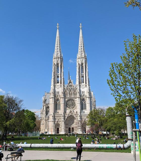Bis 7. Mai 2023 ist in der Votivkirche die Ausstellung von Michelangelos Sixtinischer Kapelle zu besichtigen. 
Hier ist mein Beitrag zu finden