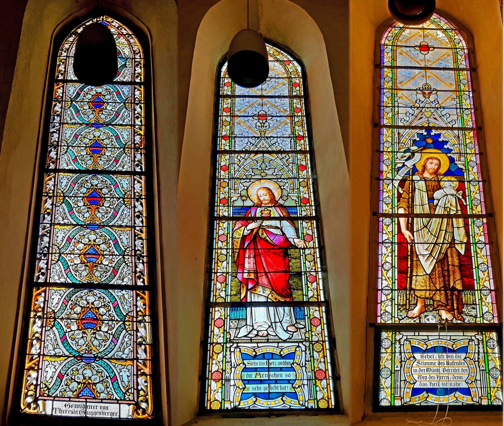 Glasfenster Kirche Liesing