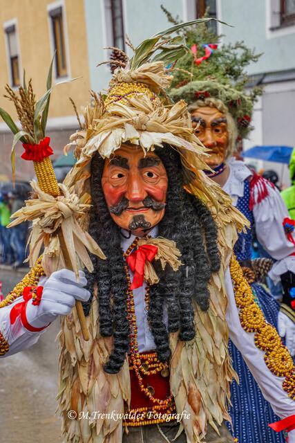 Bei der jährlichen Sitzung der UNESCO am 5. Dezember 2012 in Paris , der sog. Generalversammlung, wurde das Imster Schemenlaufen als erstes Brauchtum Österreichs in die „Repräsentative Liste des immateriellen Kulturerbes der Menschheit“ aufgenommen.