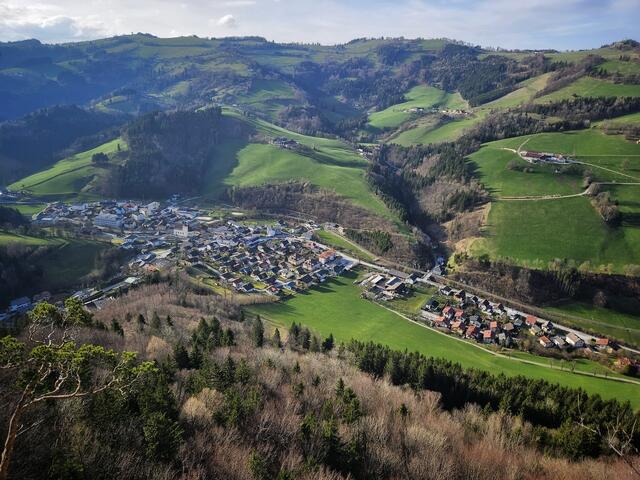 Blick auf Frankenfels, vom Falkenstein, Frankenfels | Foto: Christian Hahn