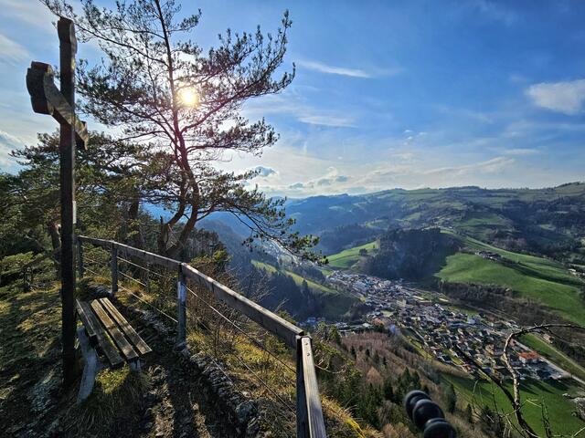 Gipfelkreuz am Falkenstein, Frankenfels | Foto: Christian Hahn